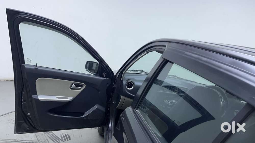 Maruti Suzuki Alto K10 2010-2014 Vxi, 2017, Petrol