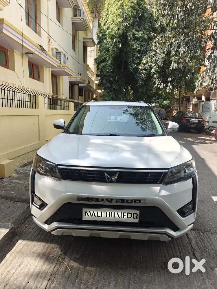 Mahindra Xuv300 Petrol 2024