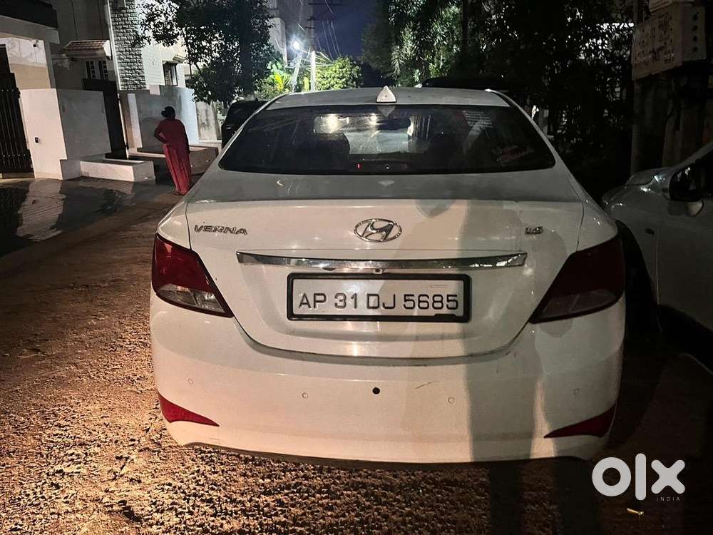 Hyundai Fluidic Verna 2017