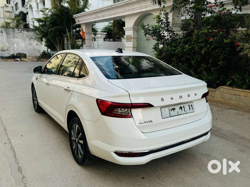 Skoda Slavia 1.0 Tsi Style, 2023, Petrol
