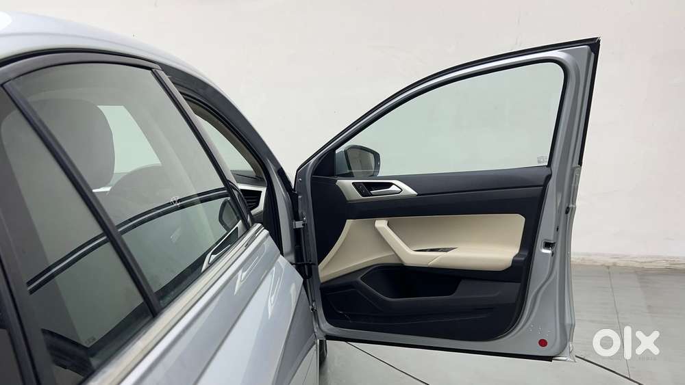 Volkswagen Virtus 1.0 Topline Tsi At, 2023, Petrol