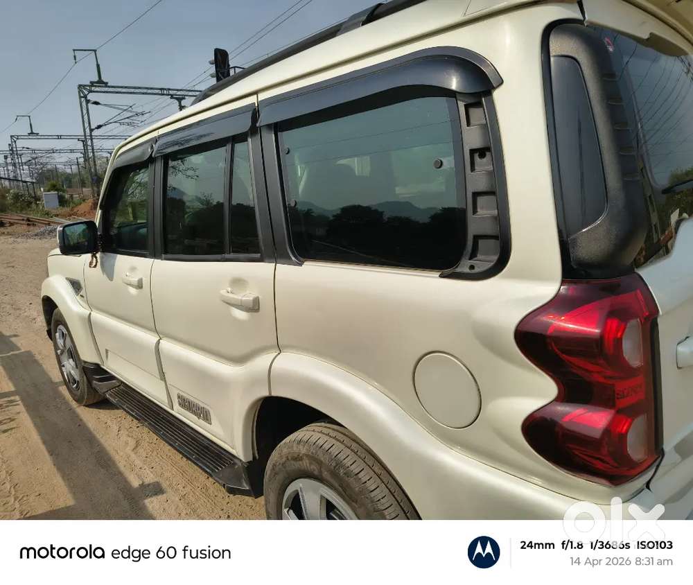 Mahindra Scorpio S9, 7 Seater