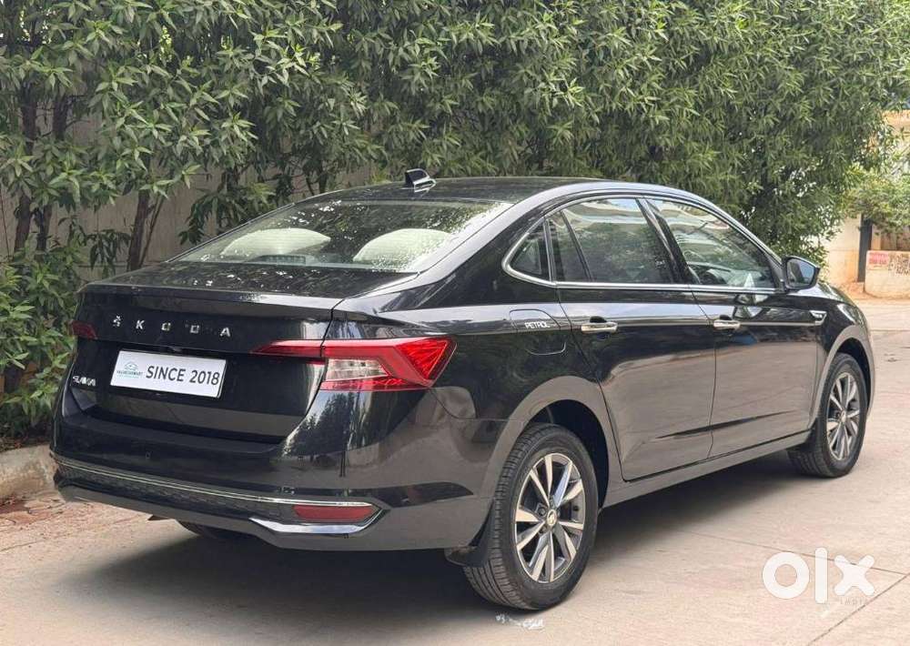 Skoda Slavia 1.0 Tsi Style At, 2024, Petrol