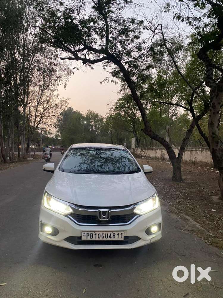 Honda Petrol Car 2018 Year With Service Record