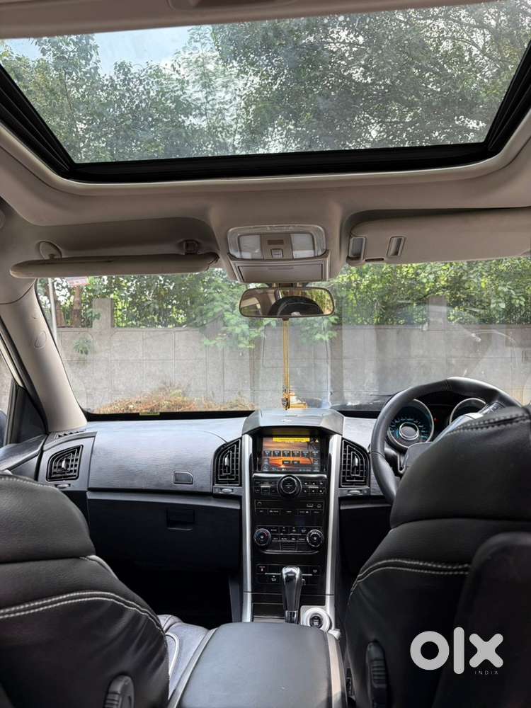 Mahindra Xuv500 Diesel 2018 W9 Automatic 74900km With Service Records
