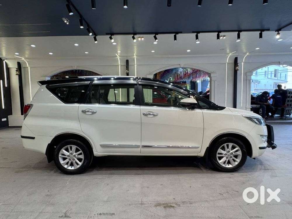 Toyota Innova Crysta 2.4 V 7 Str, 2020, Diesel