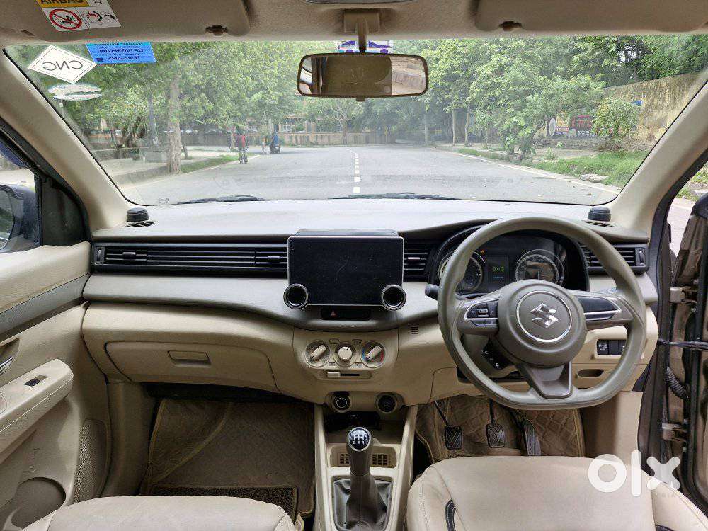 Maruti Suzuki Ertiga Vxi (o) Cng, 2025, Cng & Hybrids