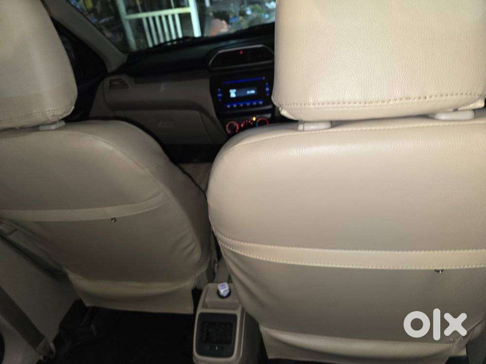 Maruti Suzuki Dzire 1.2 Vxi Amt, 2024, Petrol