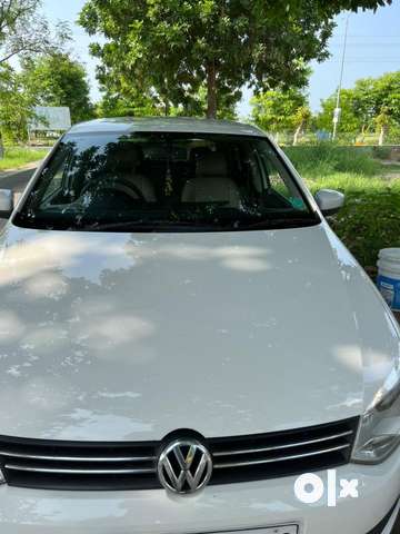 Volkswagen polo 2012 online olx