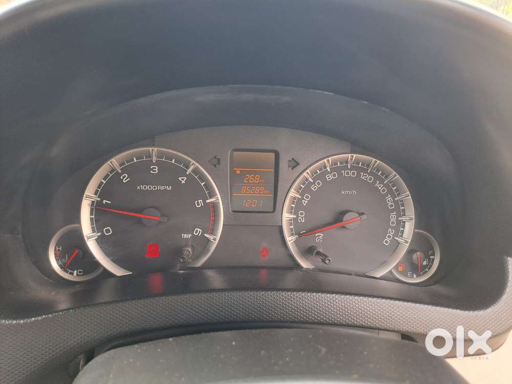 Maruti Suzuki Swift Dzire Vdi (o), 2016, Diesel