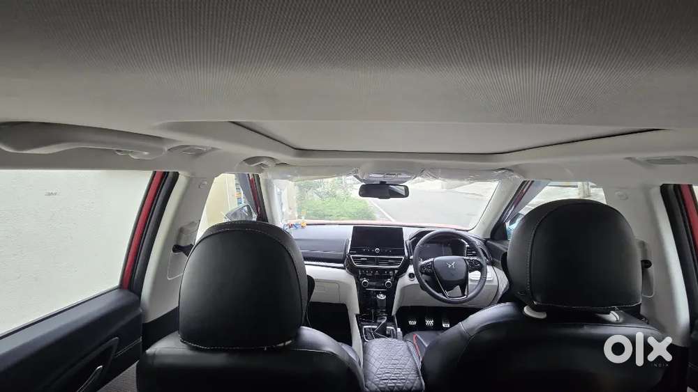 Mahindra Xuv 3xo Petrol 2025