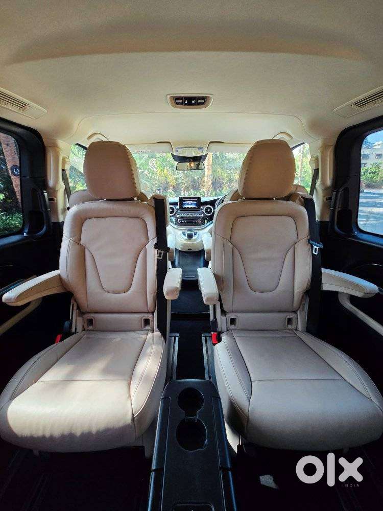 Mercedes-benz V-class 2.1 220 Expression Diesel At, 2020, Diesel