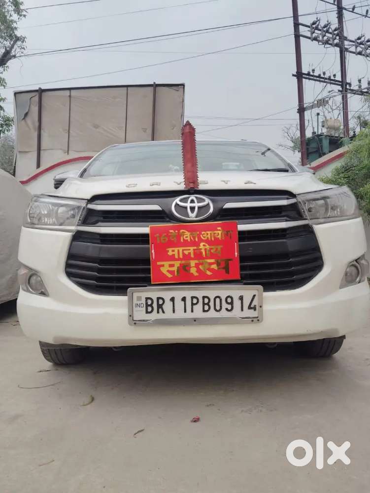 Toyota Innova Crysta 2018 Diesel Well Maintained