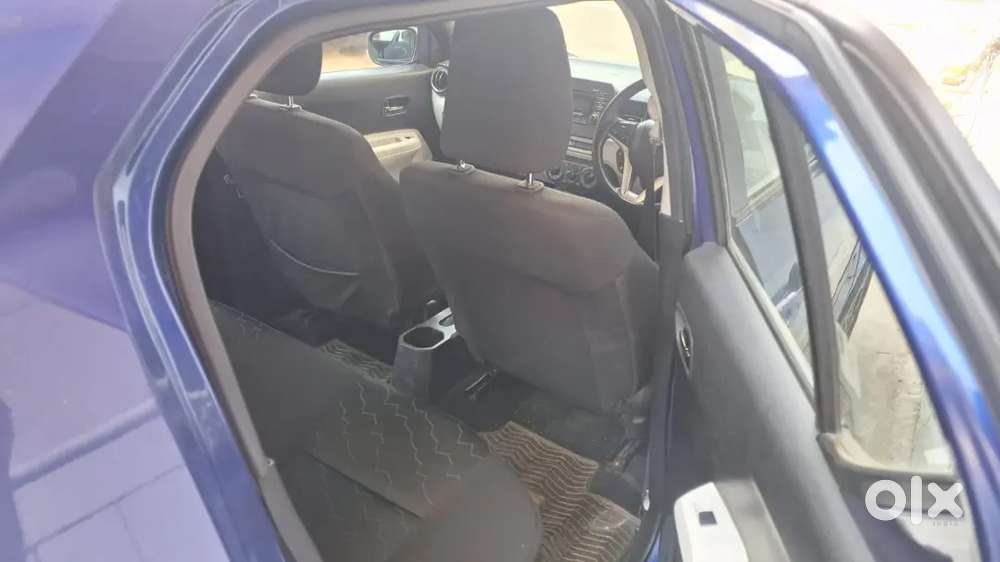 Maruti Suzuki Ignis 1.2 Zeta Manual (2o17) ) Model