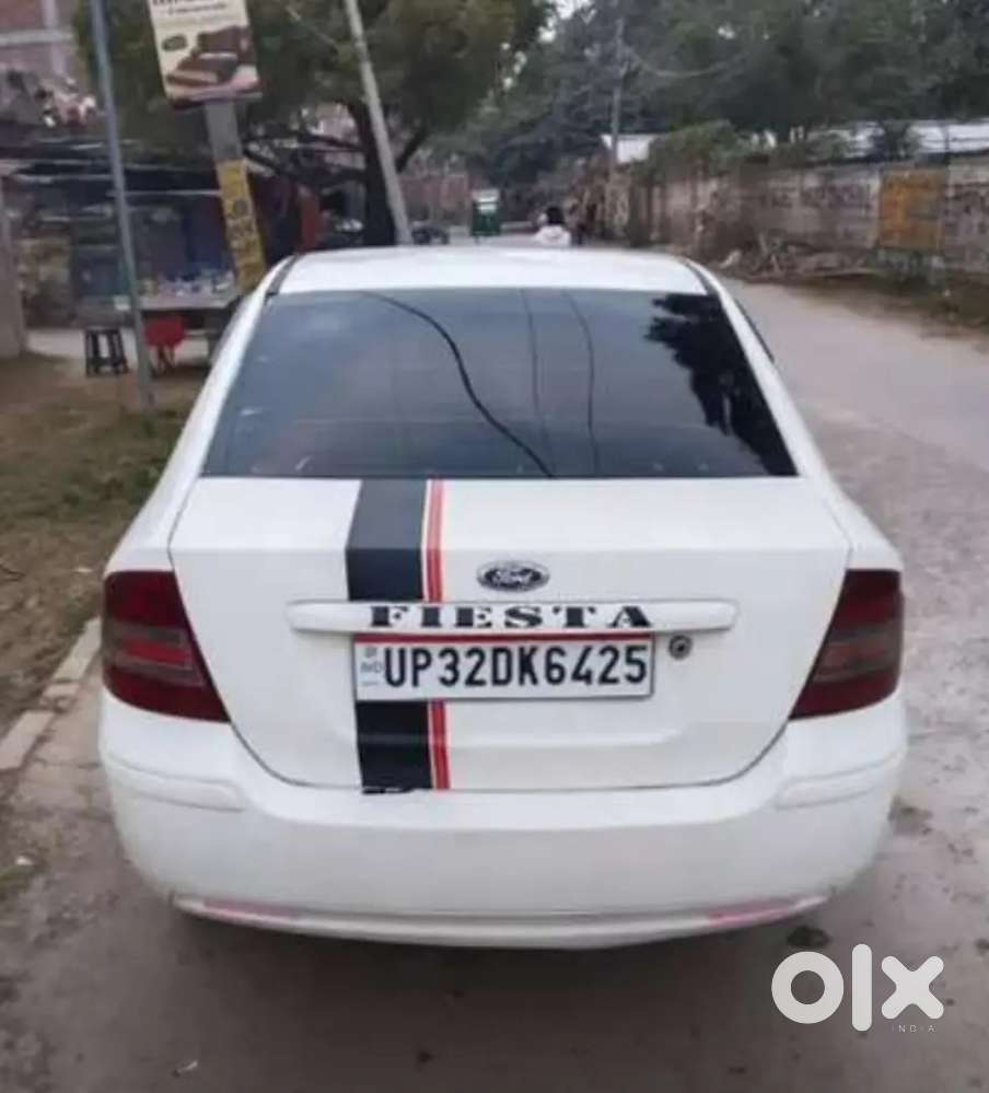 Ford Fiesta 2015 Diesel 88000 Km Driven