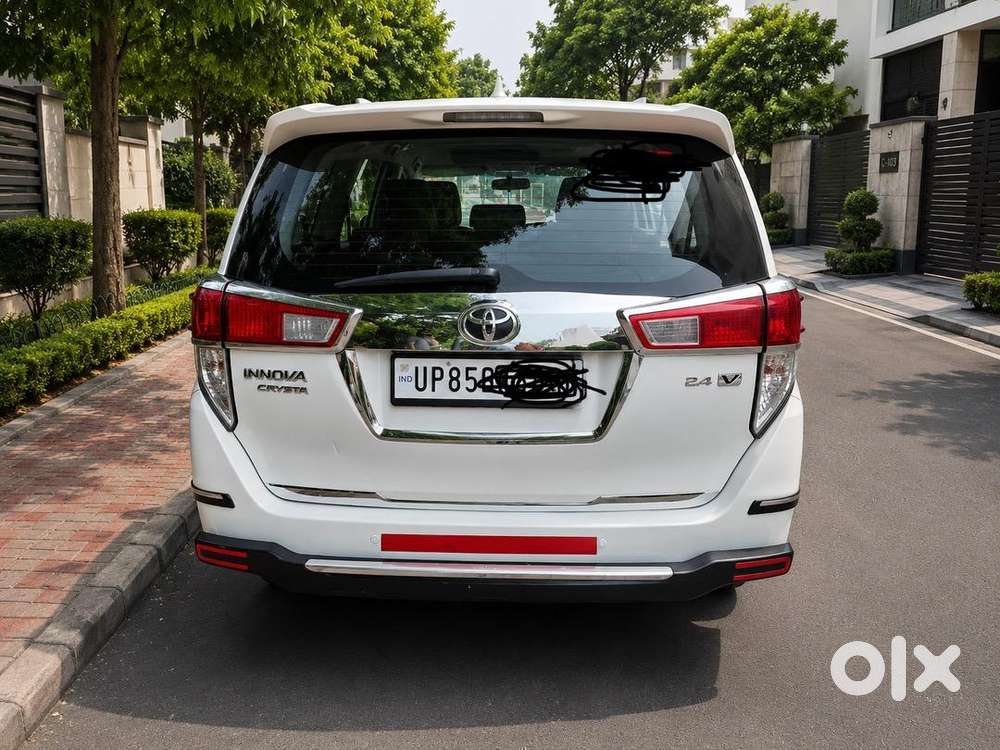 Toyota Innova Crysta 2019 Diesel Well Maintained