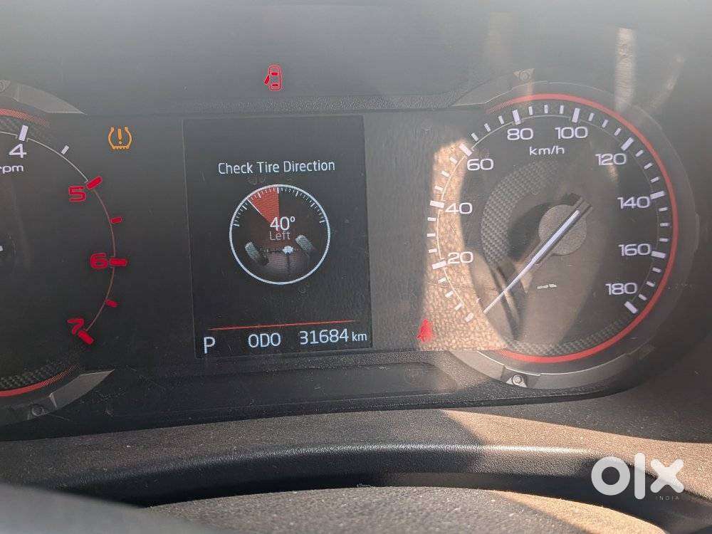 Mahindra Thar 2.2 Lx Convertible Diesel At 4 Str, 2021, Diesel