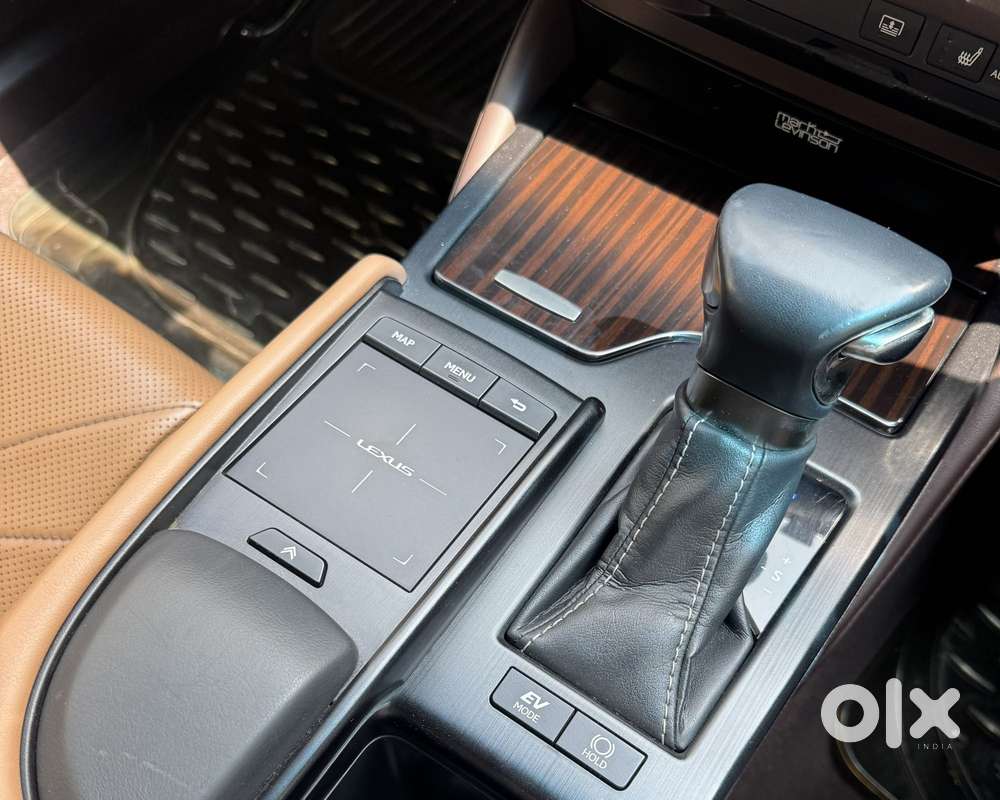 Lexus Es 300h, 2019, Petrol