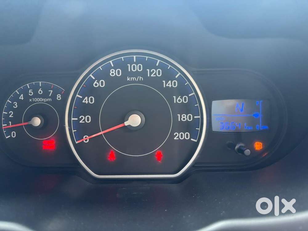 Hyundai I10 Sportz At, 2012, Petrol