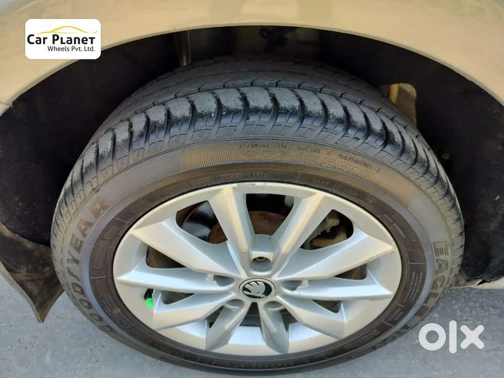 Skoda Octavia 1.8 Tsi Style Plus At, 2016, Petrol