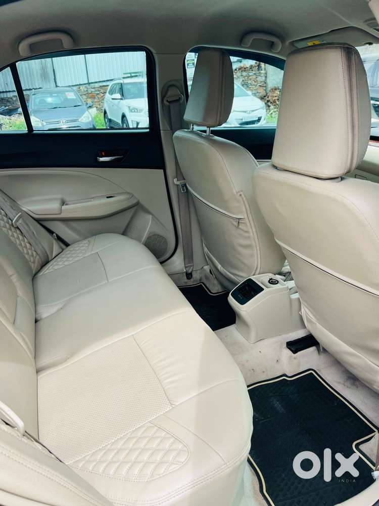 Maruti Suzuki Swift Dzire Amt Zxi Plus, 2017, Petrol