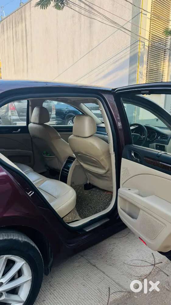 Skoda Superb 2.0 Diesel Automatic