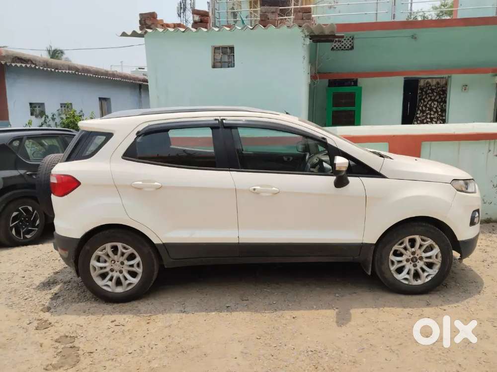 Ford Ecosport 2015 Diesel First Owner Well Mentained Car
