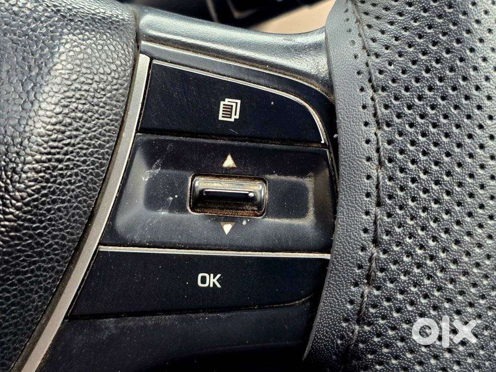 Hyundai I20 Asta (o) 1.2 Mt, 2018, Petrol