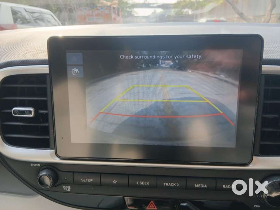 Hyundai Venue 1.0 S (o) Turbo Dct, 2024, Petrol