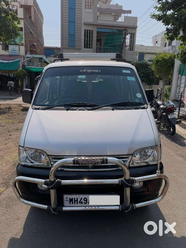 Maruti Suzuki Eeco 2017 Petrol Well Maintained
