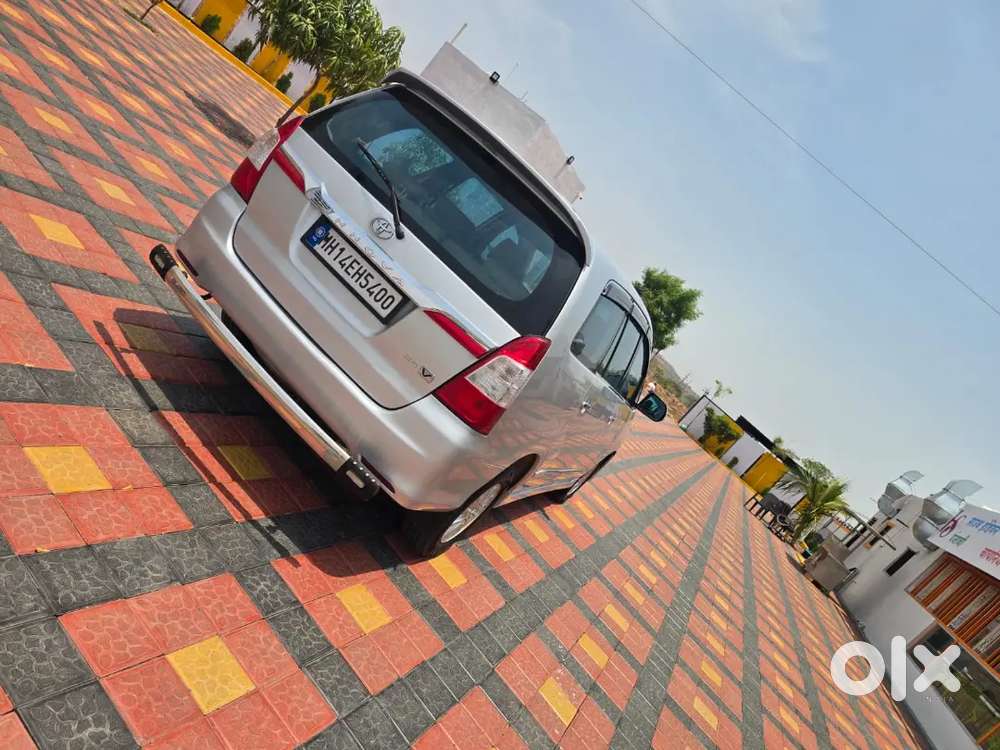 Toyota Innova 2.5 V Top Model