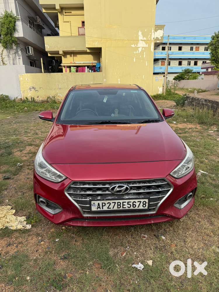 Hyundai Verna Crdi 2017 Top End For Sale