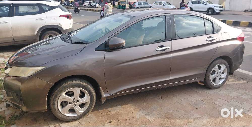 Honda City 1.5vxcvt(i Vtec)sunroof 2015