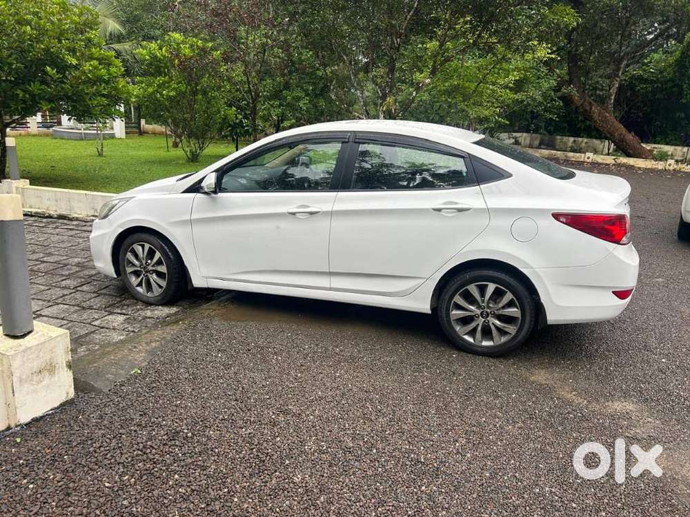 Hyundai Verna 1.4 Cx, 2014, Petrol