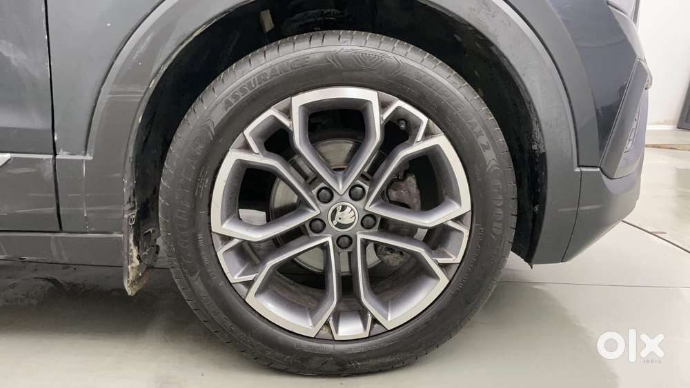 Skoda Kushaq Style 1.0l Tsi At, 2022, Petrol