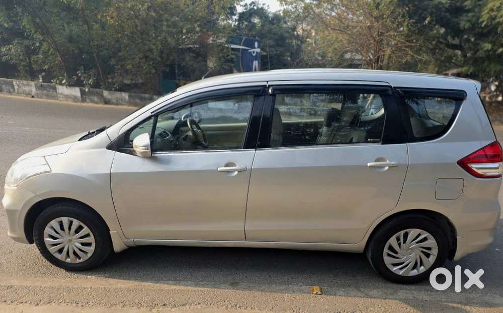 Maruti Suzuki Ertiga 1.4 Vxi Cng Anniversary Edition, 2018, Cng & Hy..