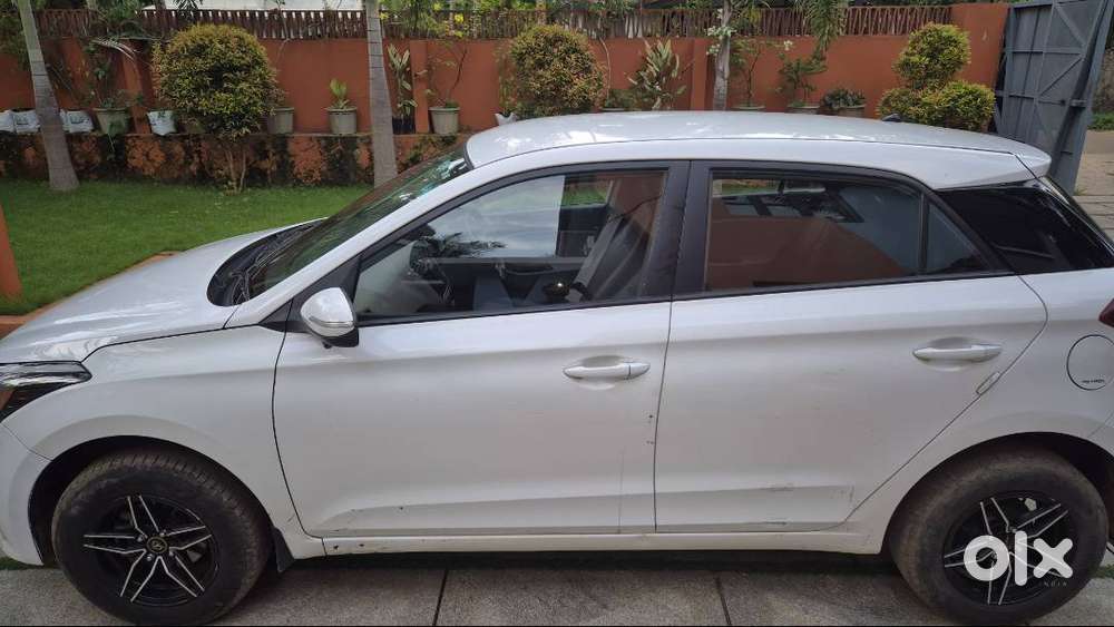 2017 Hyundai I20 Sportz Petrol  46k Km  Mint Condition