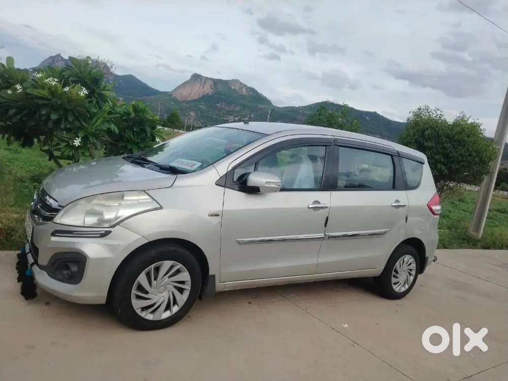 Maruti Suzuki Ertiga 2016 Diesel 140000 Km Driven
