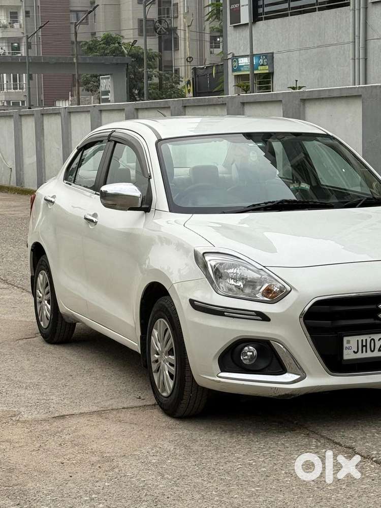 Maruti Suzuki Dzire 1.2 Vxi, 2023, Petrol