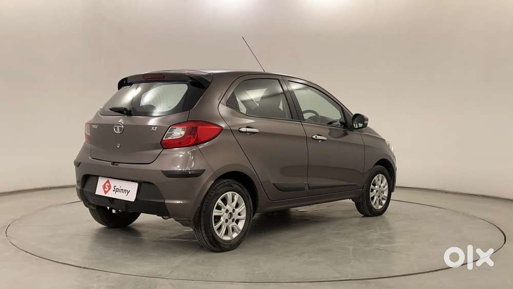 Tata Tiago Xz, 2016, Petrol