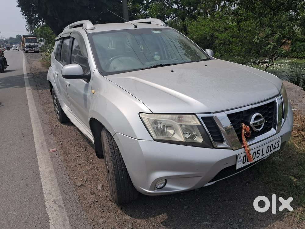 Urgently Selling Nissan Terrano Top Model Diesel Manual 2014