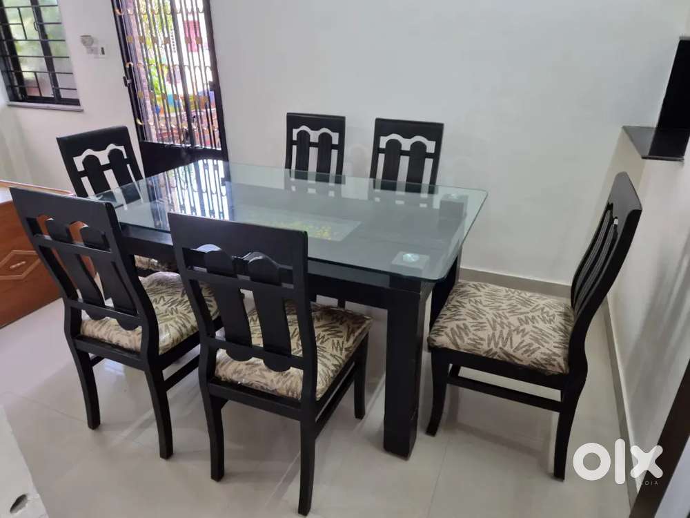 6-Seater Glass Top Dining Table Set
