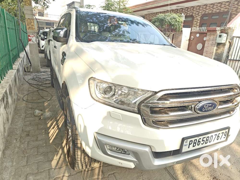Ford Endeavour Titanium Plus 3.2l Automatic – Pristine Condition!