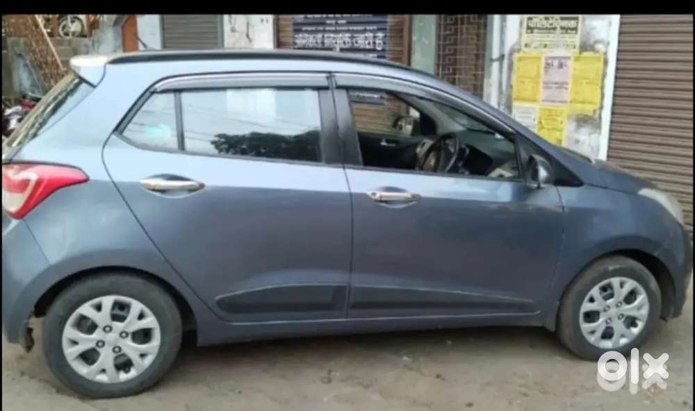 Hyundai Grand I10 2017 Petrol 45000 Km Driven