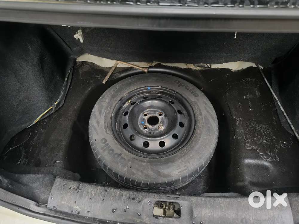 Maruti Suzuki Swift Dzire 2014 Diesel 105000 Km Driven