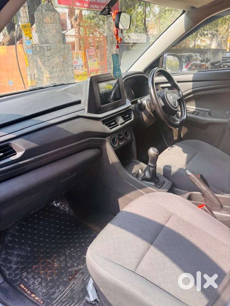 Maruti Suzuki Brezza 1.5 Lxi Smart Hybrid, 2023, Petrol