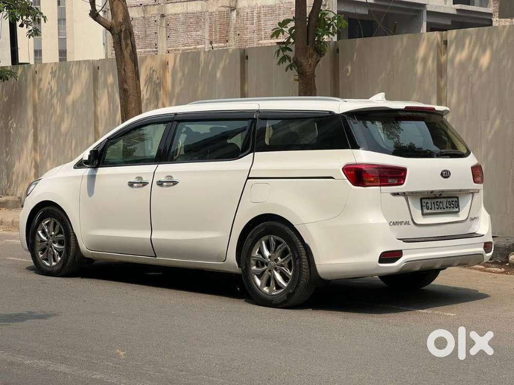 Kia Carnival Limousine, 2021, Diesel