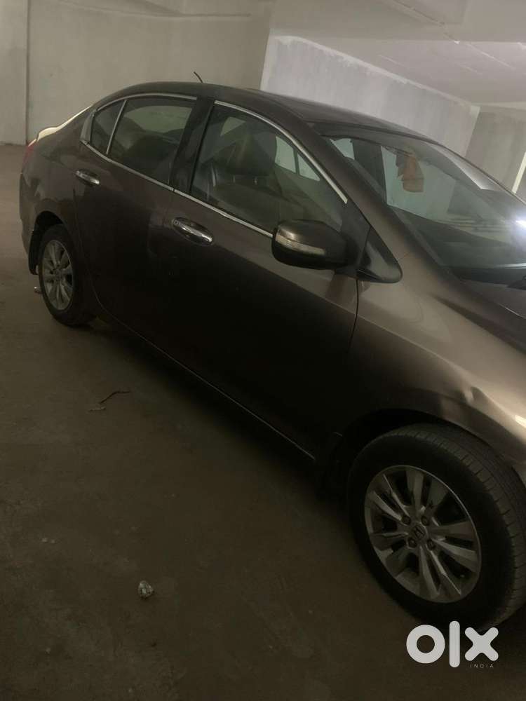 Honda City Hybrid 2013