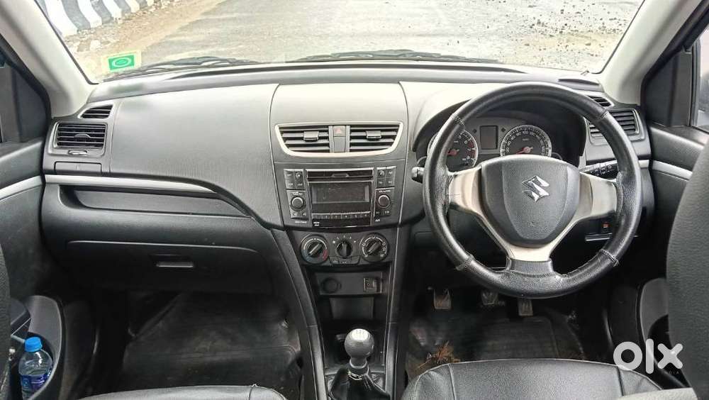 Maruti Suzuki Swift Vxi Optional, 2015, Petrol