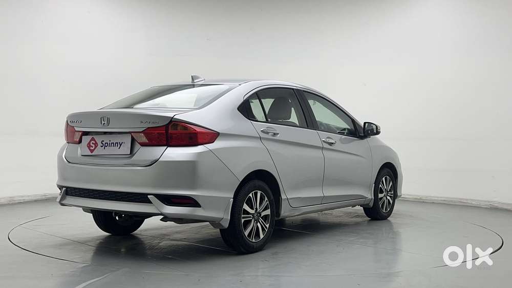 Honda City I-vtec V, 2018, Petrol